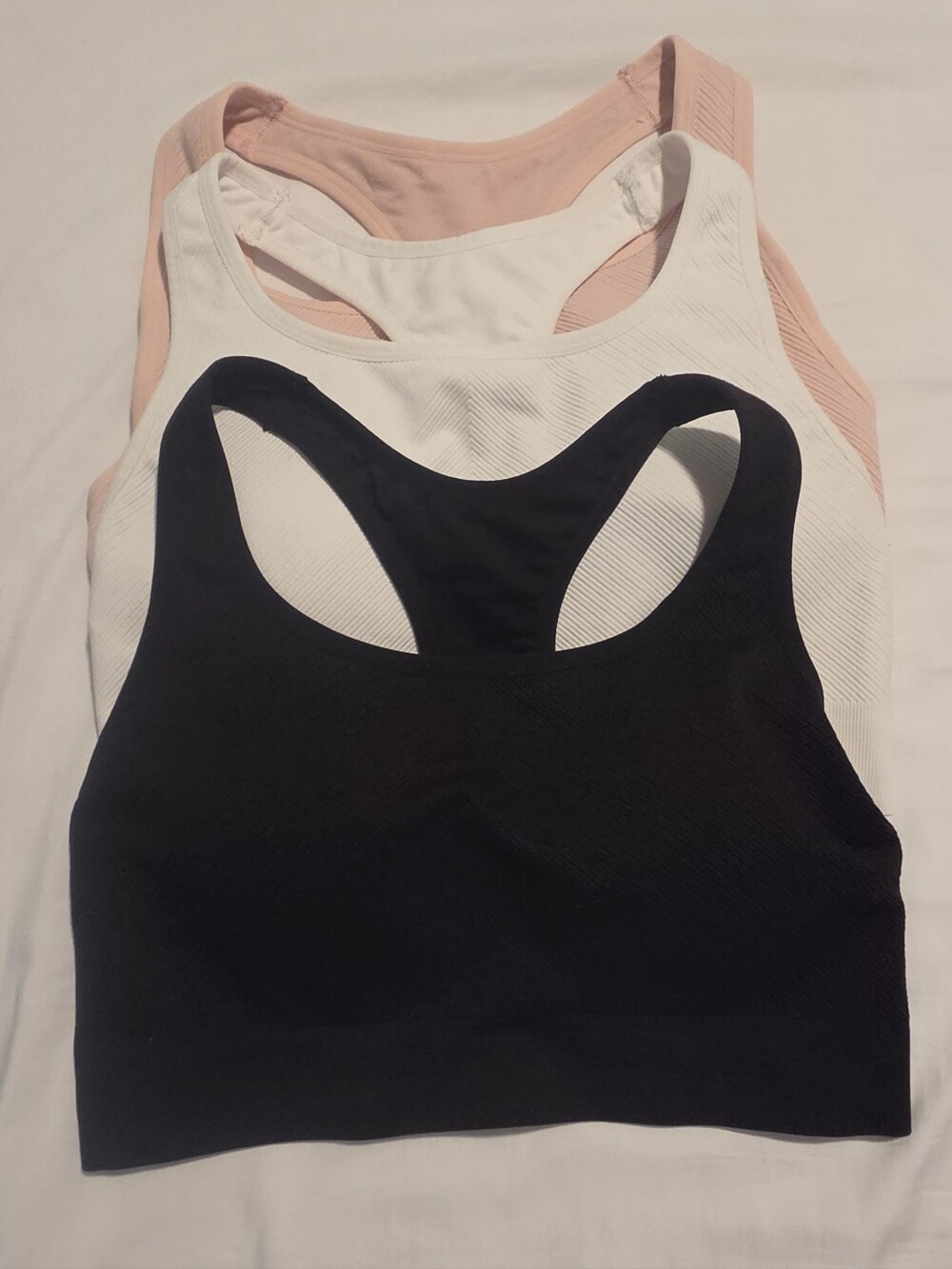 Set of 3 Seamless Racerback Sports Bra in White, Black and Blush Pink